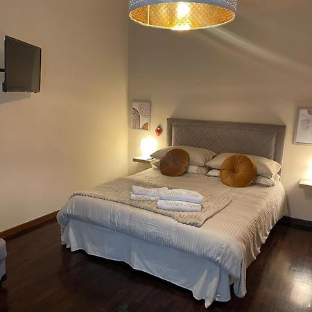 Mattia'S Home Казерта Экстерьер фото